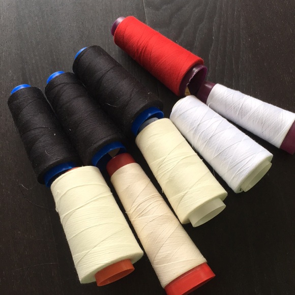 Serger threads lot cones spools cream white - Picture 9 of 9